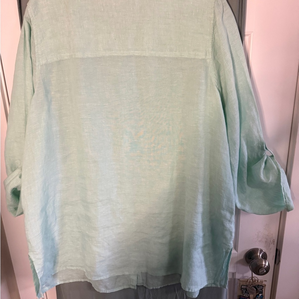 #83 Tahari Aquamarine Linen tunic like new condition - Picture 4 of 5